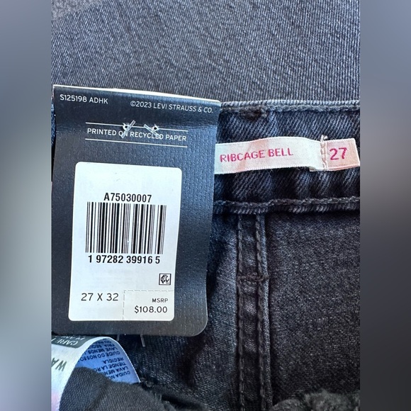 Levi's Black Flare & Wide Leg Jeans - Picture 7 of 8